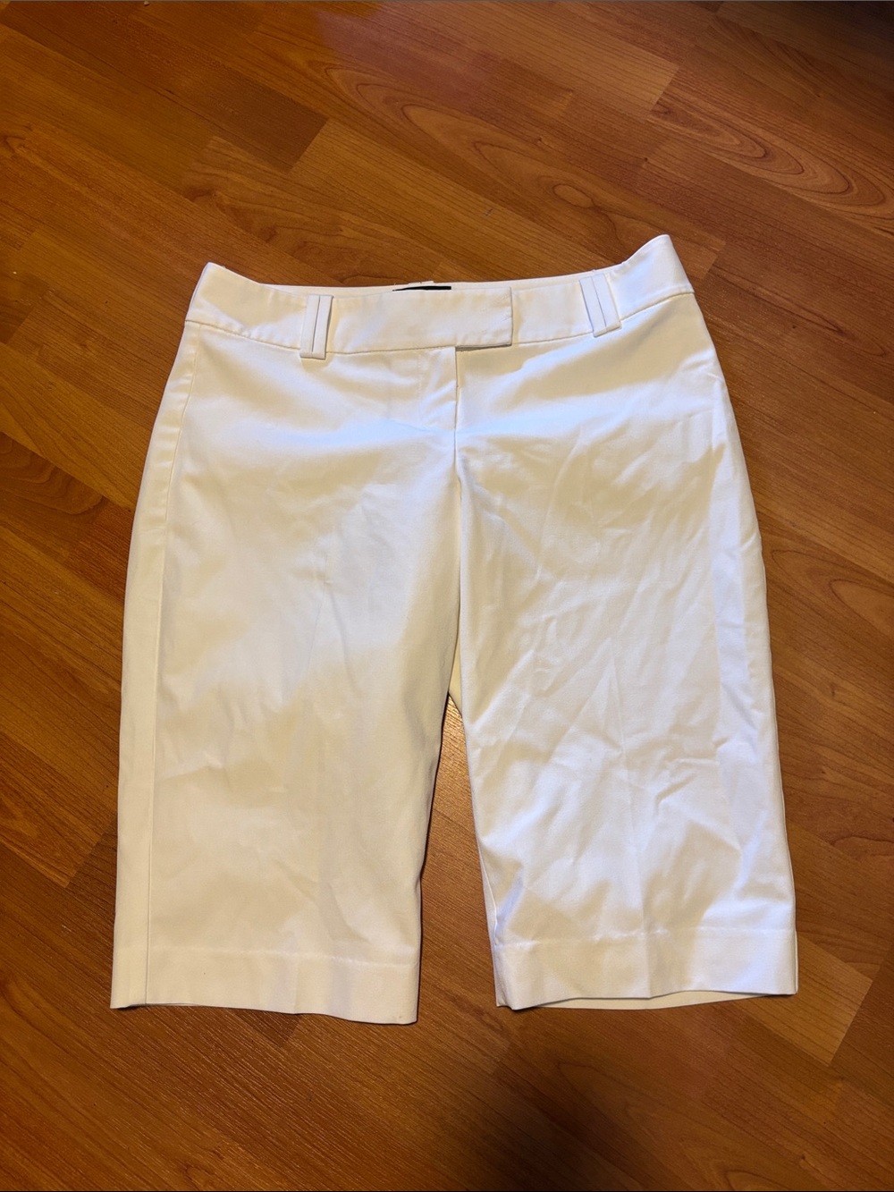 The Limited White Bermuda Shorts - Tailored Knee-Length